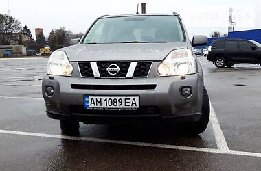 Внедорожник / Кроссовер Nissan X-Trail 2009 в 