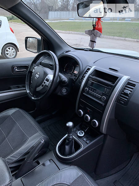 Позашляховик / Кросовер Nissan X-Trail 2012 в Кривому Розі