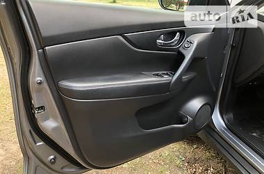 Позашляховик / Кросовер Nissan X-Trail 2014 в 