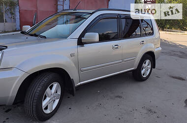 Внедорожник / Кроссовер Nissan X-Trail 2007 в Черкассах