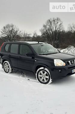 Позашляховик / Кросовер Nissan X-Trail 2008 в Рівному