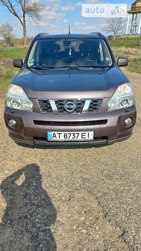 Внедорожник / Кроссовер Nissan X-Trail 2008 в Калуше