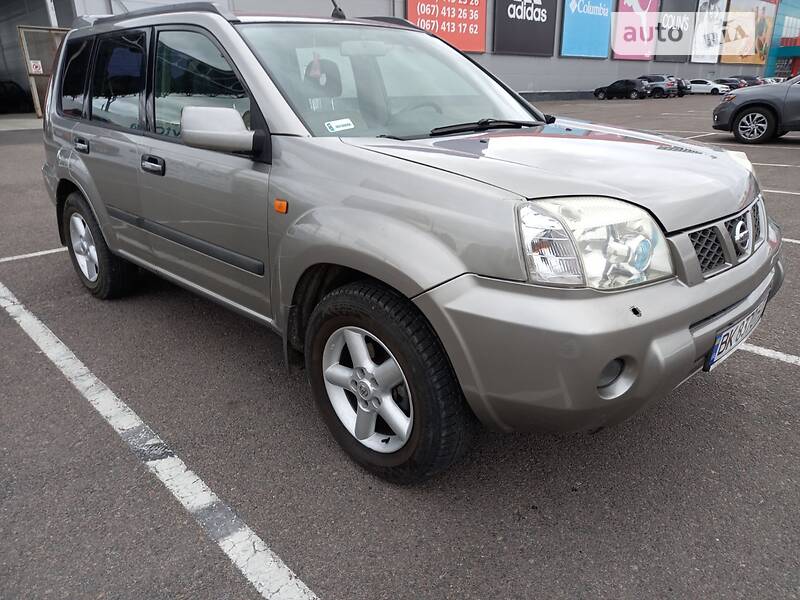 Внедорожник / Кроссовер Nissan X-Trail 2002 в Ровно