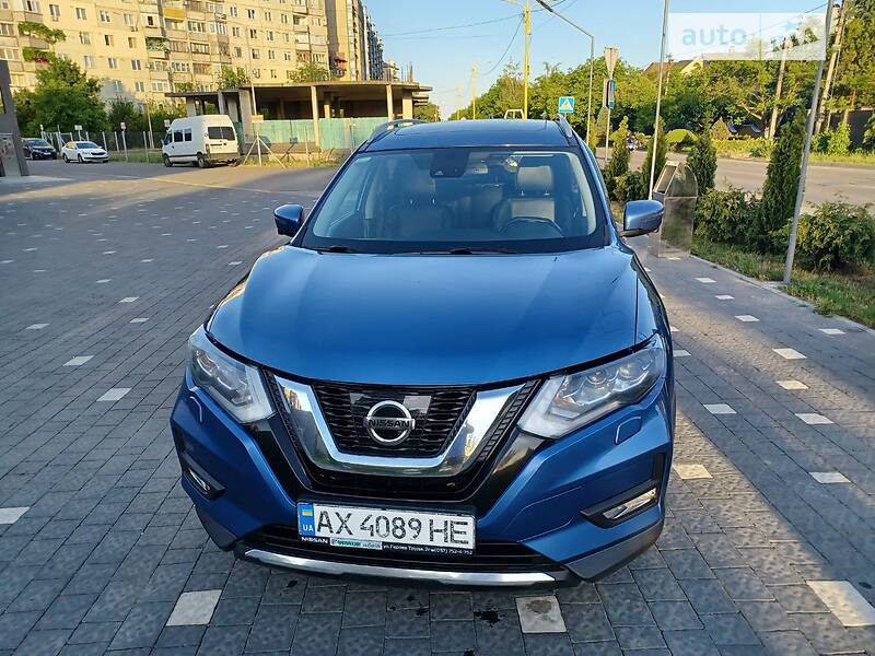 Внедорожник / Кроссовер Nissan X-Trail 2018 в Ужгороде