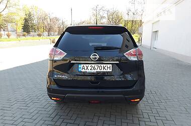 Внедорожник / Кроссовер Nissan X-Trail 2016 в Львове