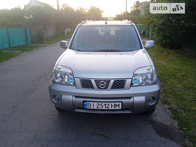 Внедорожник / Кроссовер Nissan X-Trail 2006 в Чернухах