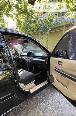 Внедорожник / Кроссовер Nissan X-Trail 2003 в 