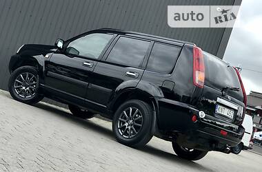 Внедорожник / Кроссовер Nissan X-Trail 2006 в Трускавце