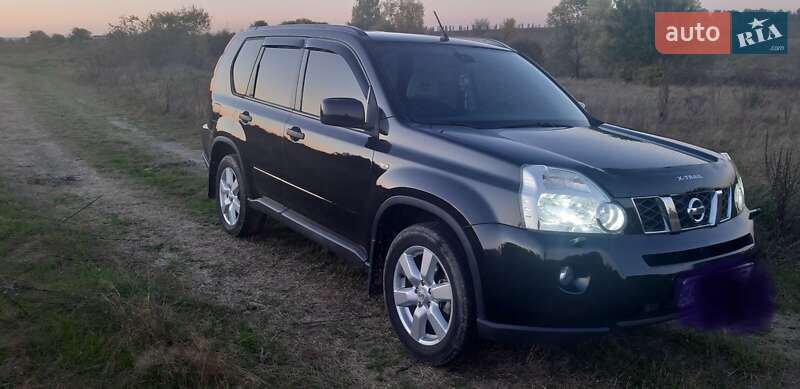 Позашляховик / Кросовер Nissan X-Trail 2008 в Києві