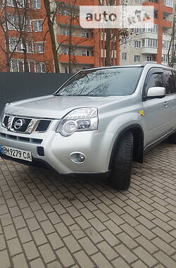 Внедорожник / Кроссовер Nissan X-Trail 2013 в Тернополе