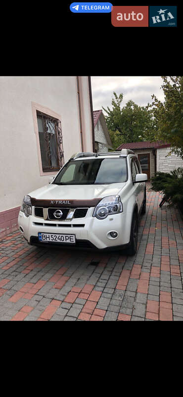Позашляховик / Кросовер Nissan X-Trail 2011 в Одесі