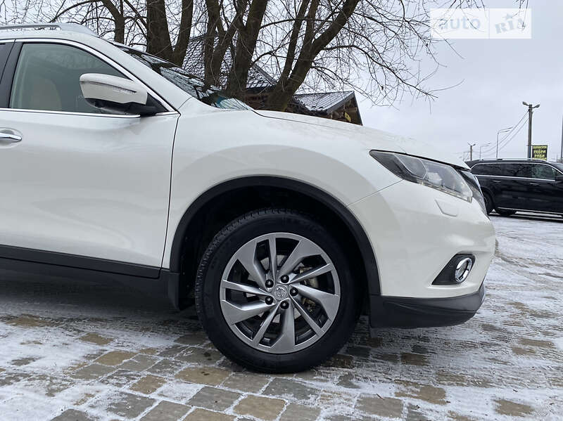 Внедорожник / Кроссовер Nissan X-Trail 2015 в Тернополе