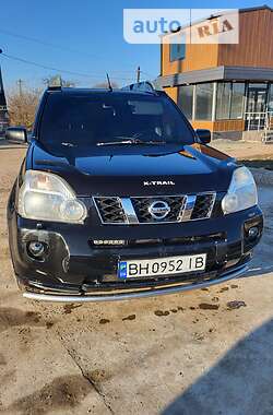 Позашляховик / Кросовер Nissan X-Trail 2008 в Татарбунарах