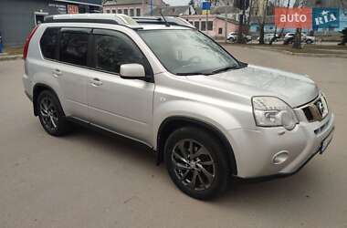 Внедорожник / Кроссовер Nissan X-Trail 2011 в 