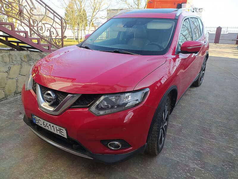 Внедорожник / Кроссовер Nissan X-Trail 2015 в Львове