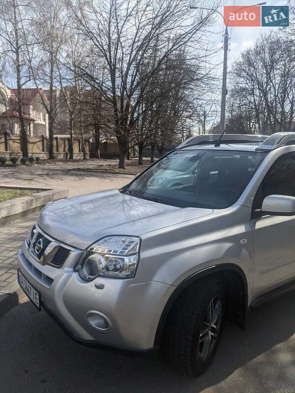 Позашляховик / Кросовер Nissan X-Trail 2012 в Черкасах