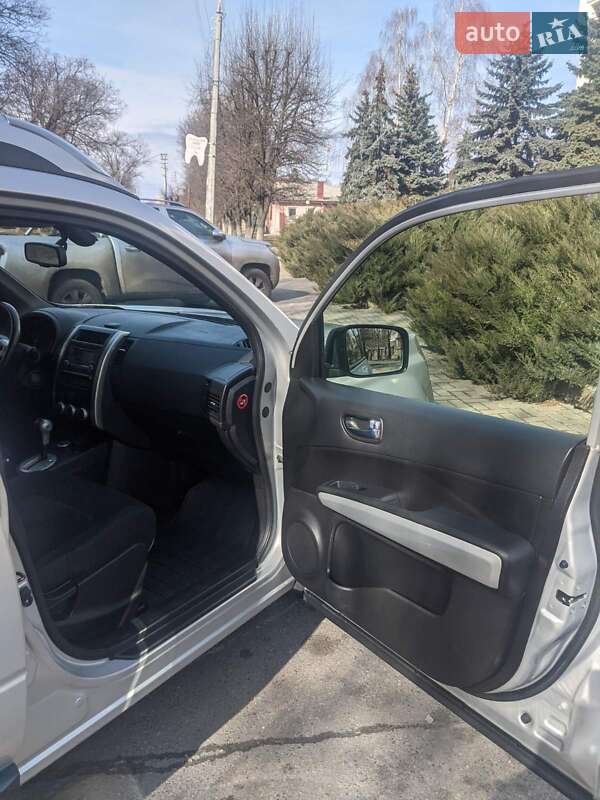 Позашляховик / Кросовер Nissan X-Trail 2012 в Черкасах