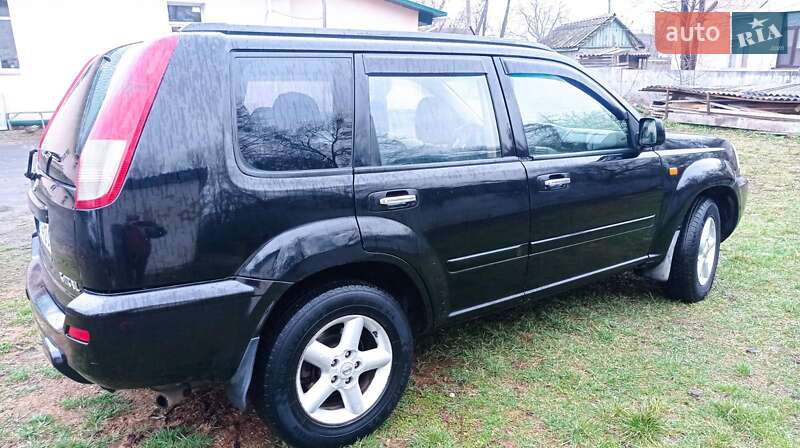 Позашляховик / Кросовер Nissan X-Trail 2002 в Радомишлі