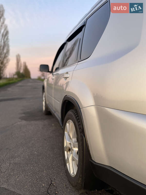 Позашляховик / Кросовер Nissan X-Trail 2012 в Новоархангельську