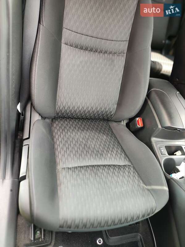 Позашляховик / Кросовер Nissan X-Trail 2018 в Першотравенську