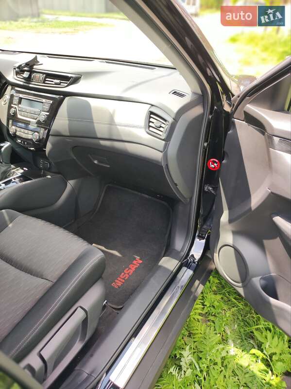 Позашляховик / Кросовер Nissan X-Trail 2018 в Першотравенську