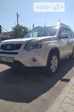 Позашляховик / Кросовер Nissan X-Trail 2012 в Києві