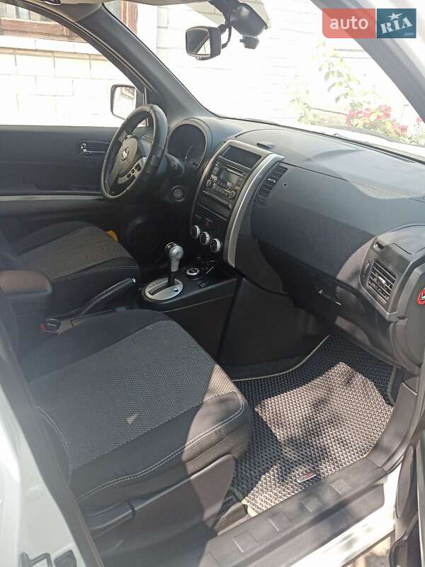 Позашляховик / Кросовер Nissan X-Trail 2013 в Ніжині
