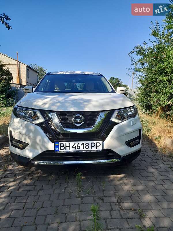 Внедорожник / Кроссовер Nissan X-Trail 2021 в Южном