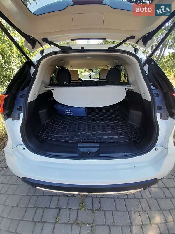 Внедорожник / Кроссовер Nissan X-Trail 2021 в Южном
