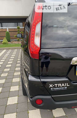 Позашляховик / Кросовер Nissan X-Trail 2010 в Стрию