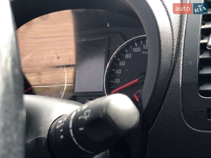 Позашляховик / Кросовер Nissan X-Trail 2012 в Трускавці