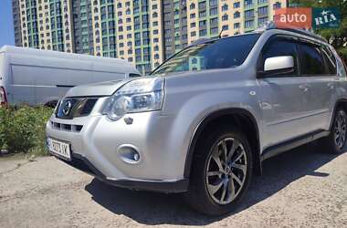 Внедорожник / Кроссовер Nissan X-Trail 2011 в 