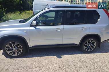 Внедорожник / Кроссовер Nissan X-Trail 2011 в 