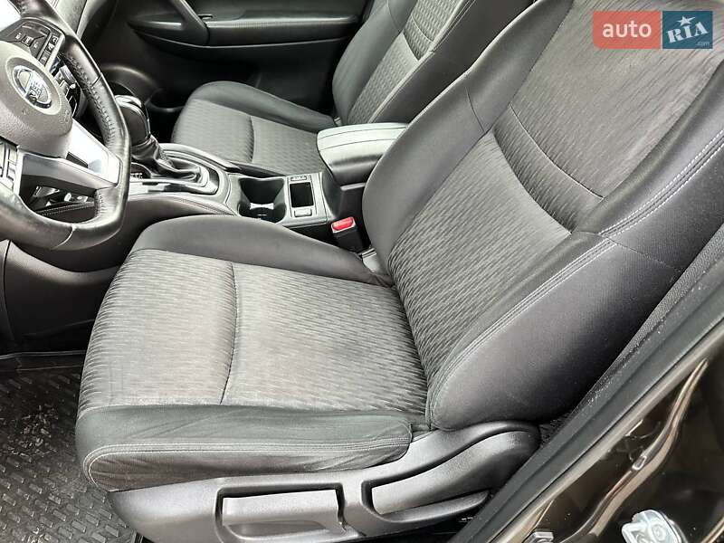 Позашляховик / Кросовер Nissan X-Trail 2017 в Івано-Франківську