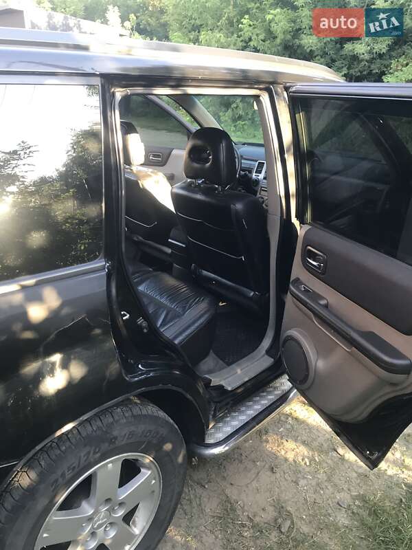 Позашляховик / Кросовер Nissan X-Trail 2003 в Василькові