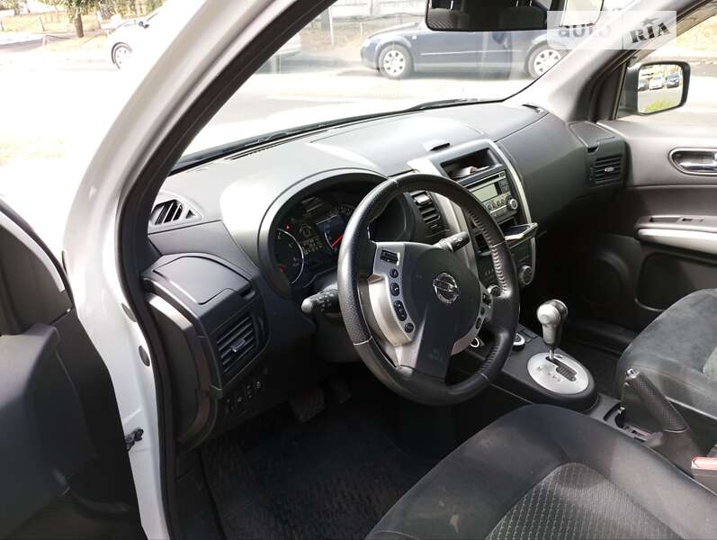 Внедорожник / Кроссовер Nissan X-Trail 2013 в Киеве