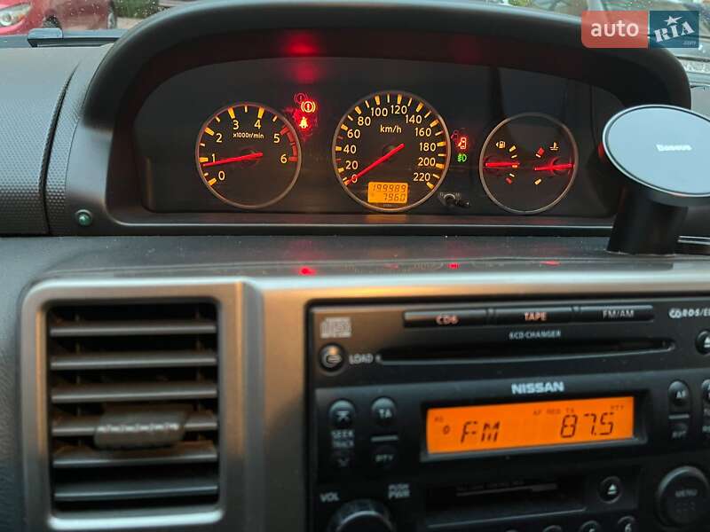 Позашляховик / Кросовер Nissan X-Trail 2004 в Хмельницькому