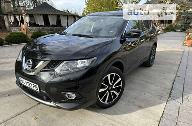 Nissan X-Trail 2015