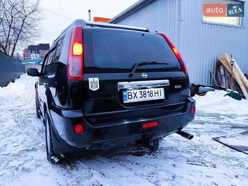Внедорожник / Кроссовер Nissan X-Trail 2007 в Староконстантинове