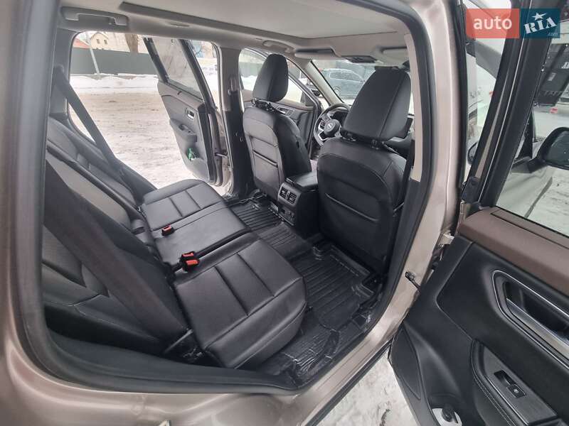 Внедорожник / Кроссовер Nissan X-Trail 2023 в Львове