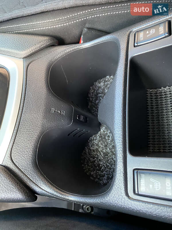 Позашляховик / Кросовер Nissan X-Trail 2015 в Городенці