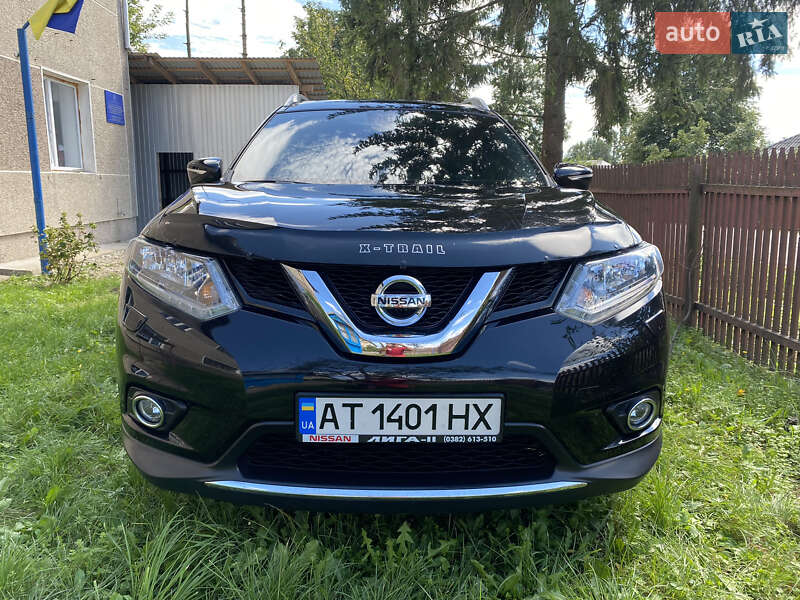 Позашляховик / Кросовер Nissan X-Trail 2015 в Городенці