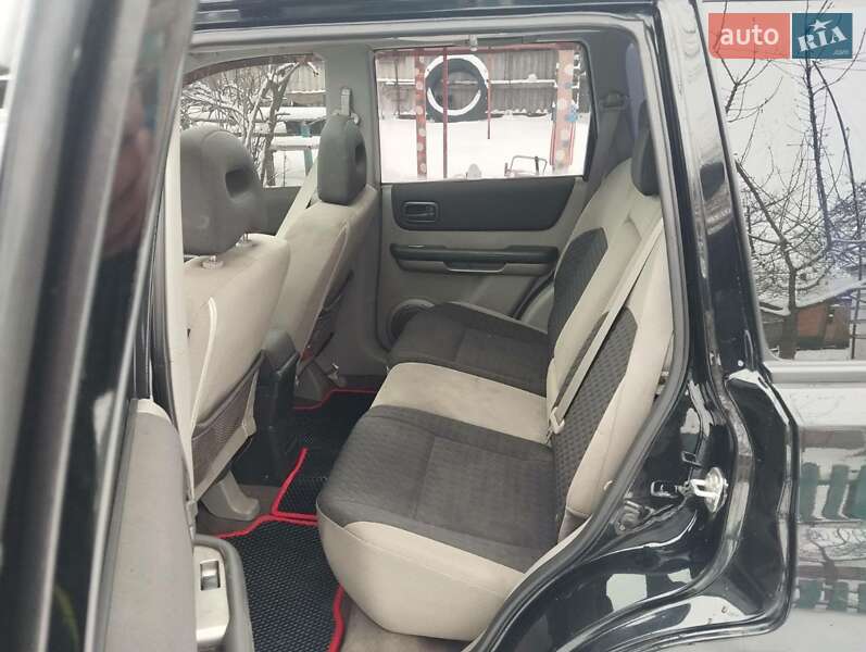 Внедорожник / Кроссовер Nissan X-Trail 2004 в Сахновщине