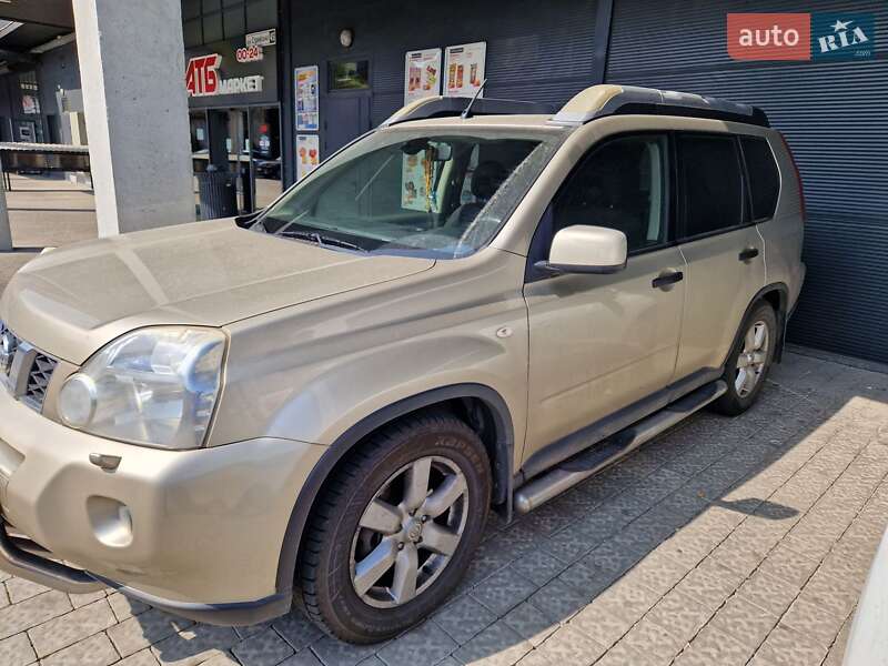 Позашляховик / Кросовер Nissan X-Trail 2008 в Львові
