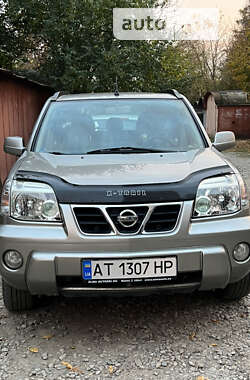 Позашляховик / Кросовер Nissan X-Trail 2002 в Івано-Франківську