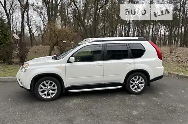 Nissan X-Trail 2012