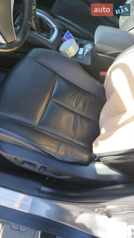 Позашляховик / Кросовер Nissan X-Trail 2016 в Чернівцях