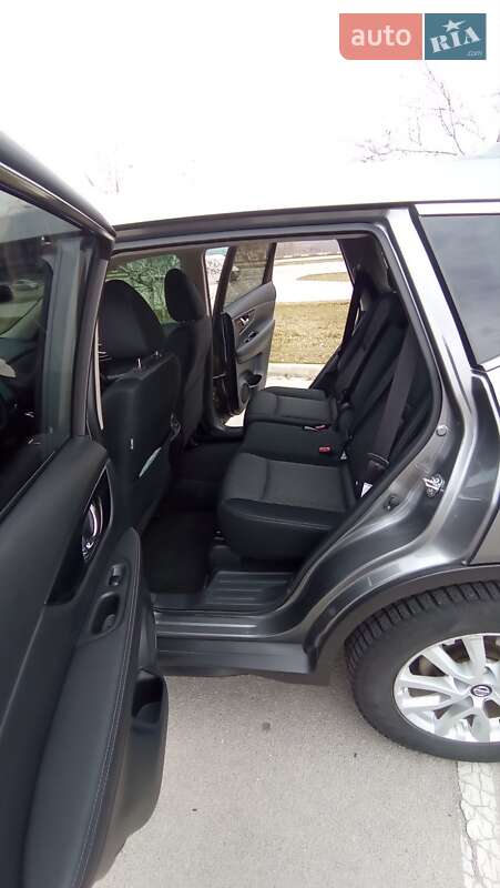 Позашляховик / Кросовер Nissan X-Trail 2021 в Дніпрі