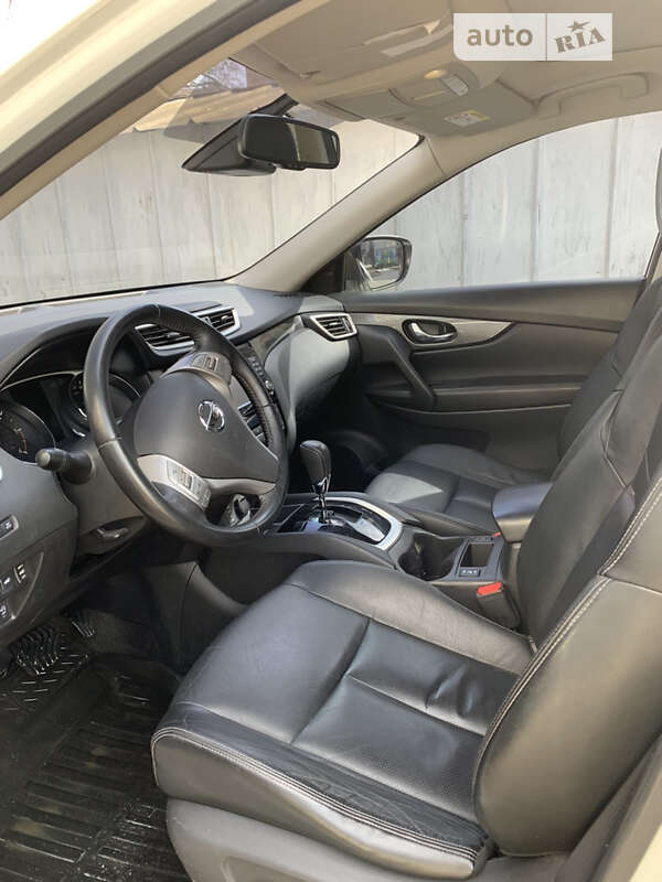 Позашляховик / Кросовер Nissan X-Trail 2017 в Харкові