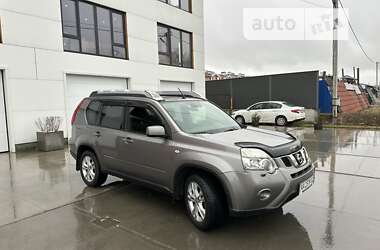 Позашляховик / Кросовер Nissan X-Trail 2013 в Києві